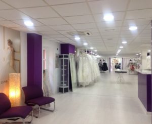 Nathaly Novias – Vestidos de novia en Madrid, trajes de madrina y fiesta, complementos para tu boda