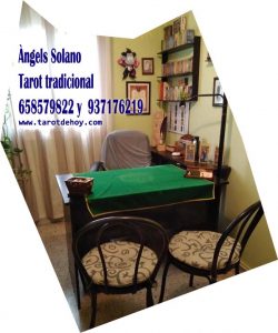 Tarot tradicional en persona con Angels Solano o por telefono 937176219