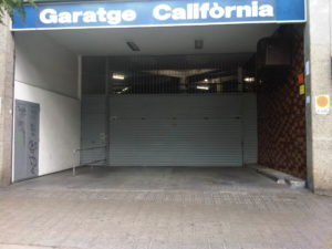 Alquilo Plaza Parking grande (coche + moto)
